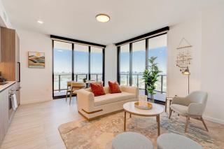 72-1710GP Oceanview Corner 2 Beds & 2 Baths with Beach Club - 0