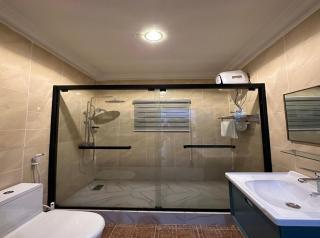 Beauties And Hunks hotel - B&H - 5