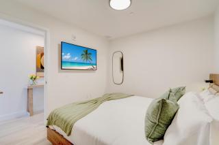 72-605AR Miami Beach Condo 1 Bed & 1 Bath with Beach Club - 8