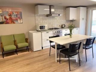 Venice Side Garden House - 4