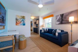 The Sunshine Hotel and Suites - 4