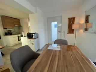 Mitzis Stubn Apartments - pets no extra cost - Bad Goisern - 24-hour self check-in - 2