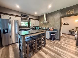 Bison Ridge Cabin #5 - 5