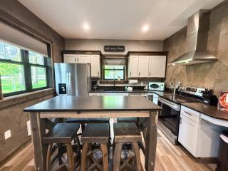 Bison Ridge Cabin #5 - 4