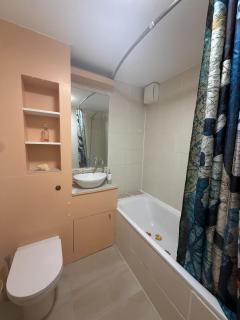 Camden Flat 2BR Home with Large Private Terrace - 3