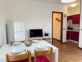 5' from Punta Gro Beach with Free Swimming Pool - 7