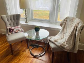 Spacious 2-Bedroom Near Elkins Park Transit - 5