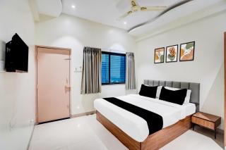 Collection O Shendra MIDC Aurangabad Formerly Sai Palace - 4