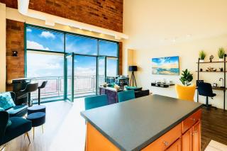 Downtown Sleeps 8 By Cedar Point & Sports Force! - 3