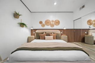 Gaslamp Row House - Sleeps 8 Private Garage AC - 8