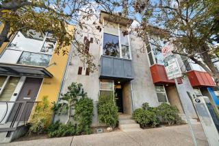 Gaslamp Row House - Sleeps 8 Private Garage AC - 5