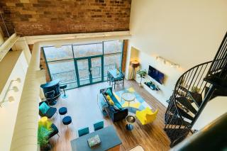 Downtown Sleeps 8 By Cedar Point & Sports Force! - 4