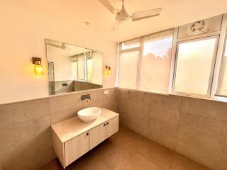 Modern Sophisticated 3 Bedroom Pool Villa Near Baga Beach - Arpora - 7