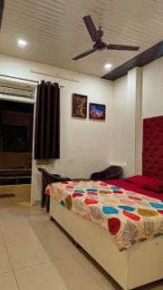 Hotel Golden Lotus Inn - 7