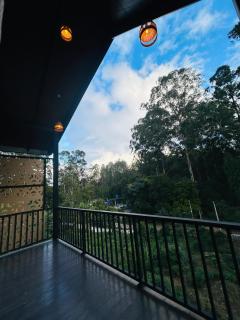 Liora Lodge Ella - 1