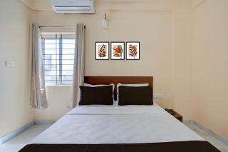 Hotel O Airport Nest - 1