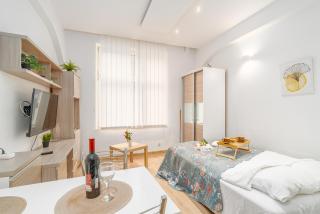 Krakow Old Town Studio N1 - by Rentujemy - 5