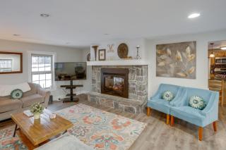 5 Mi to Mt Snow Secluded Family Home with Game Area - 0