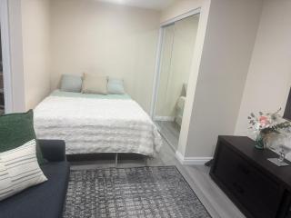 Peaceful Cottage in Vermont Knolls - 2