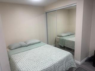 Peaceful Cottage in Vermont Knolls - 1