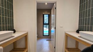 Casa Pueblo San Vicente, piscina, jardín y galería - 1