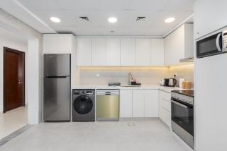 Modern 1BR with City View Rooftop Pool Access - 7