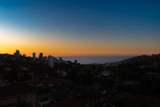 Toma un descanso y relájate mirando el mar - 2