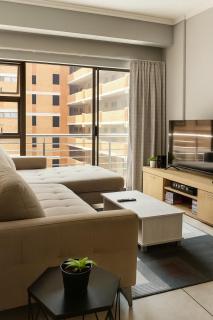 Luxury Modern Apartment - 9