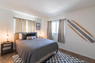 Beachfront Condo w Community Pool - 6