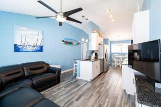 Beautiful 2-2 Condo-Villages of Seaport - 8