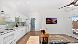 Central Spot - 4 Min to Waterpark, Dining & Shops - 5