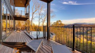 Modern Smoky Mountain Stay With Two Decks Plunge Pool Game Room Overlook Lodge by AvantStay - Waldens Creek - 9