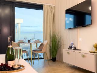 URBAN APARTMENTS Premium Global 25th floor No 10, Free Garage, Self Check-in, No deposit - 0