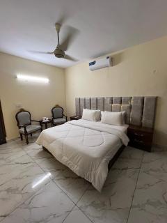 Royal Continental DHA Karachi - 0