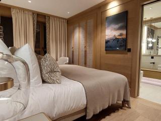 Appartement de luxe 4 pièces 111m² avec terrasse à Val-d'Isère - FR-1-694-425 - 3