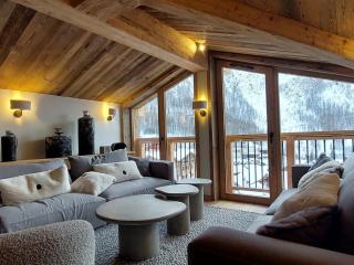 Appartement d'exception avec cheminée et home cinéma à Val-d'Isère - FR-1-694-442 - Le Joseray - 0