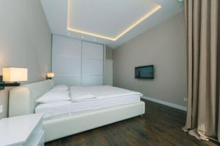 Apartment with a beautiful view in a new house in the center - 2