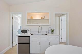 637 S Orlando #8 - 6