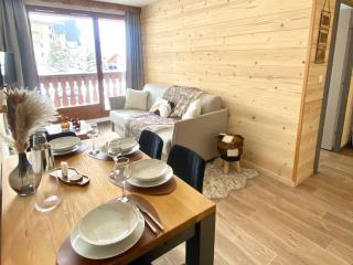 Appartement lumineux avec balcon, proche des pistes - 4 personnes - FR-1-832-6 - 1