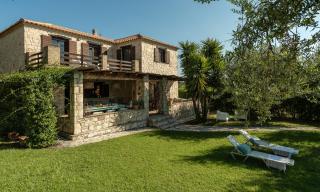 3 Sorelle Private Stone Villa - 4