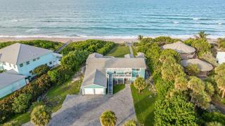 3br-3ba Oceanfront Paradise Upstairs Duplex - 9