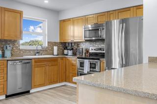 3br-3ba Oceanfront Paradise Upstairs Duplex - Floridana Beach - 5