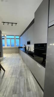 Люкс студия в центре города - 0