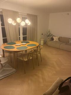 Tæt ved strand, metro og lufthavnen - 1