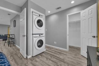 Easygoing 1BR Retreat near Dining and Fun Spots - 5