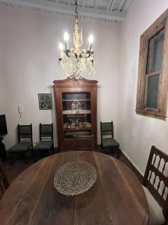 Antique, Classy & Quiet 3 Bedroom and Roof Terrace Apt in the Heart of San Telmo - 1