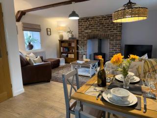 Traditional Country Cottage - 3