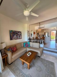 Serene Tropical Escape - 4