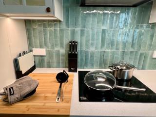 KuDAMM Charming Old Home,5-9ppl,Family Friendly,Wifi,Savignyplatz - 1