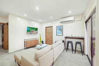 Palm Beach Sea La Vie Suites - 8